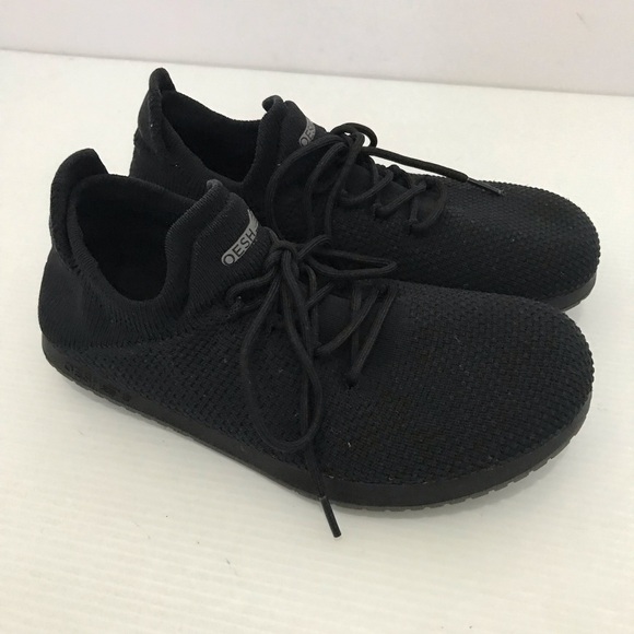 Oesh  Storm Cloud Black Shoes Size 8.5 - Picture 1 of 10